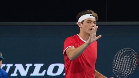 裏尼奧早年 裏尼奧早年