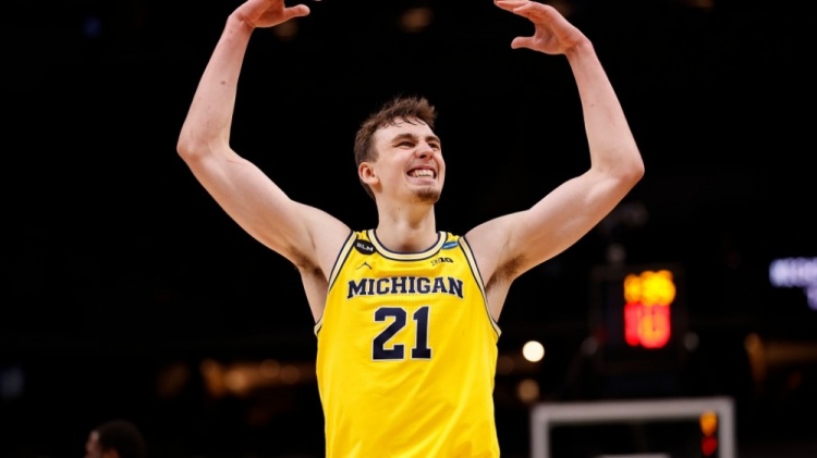 强度防守和 强度防守和