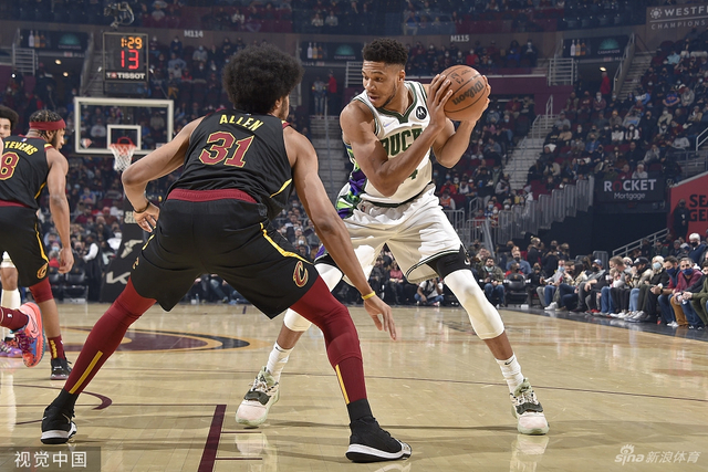 展示了他对 展示了他对