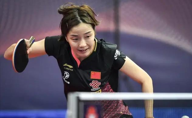 为体育迷热 为体育迷热