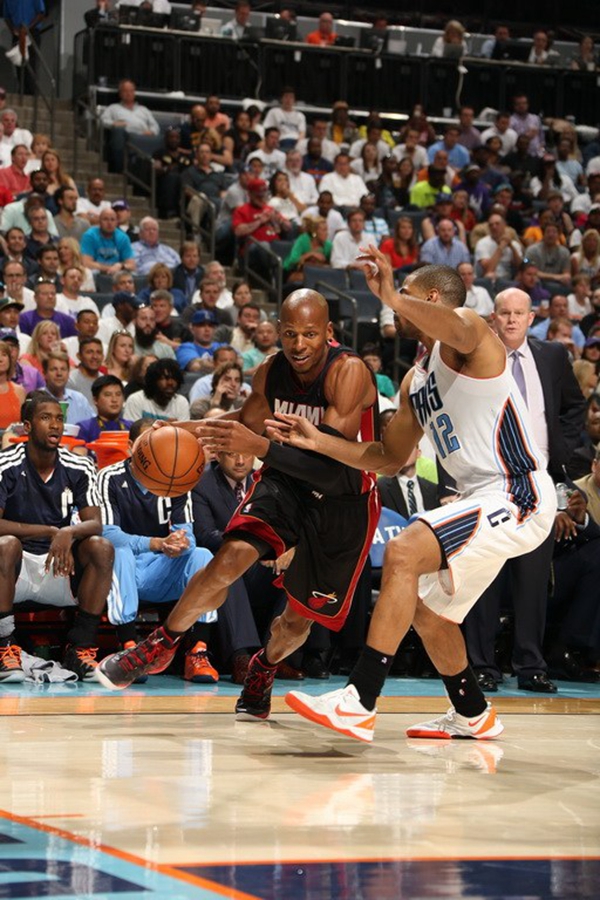 通过防守篮 通过防守篮